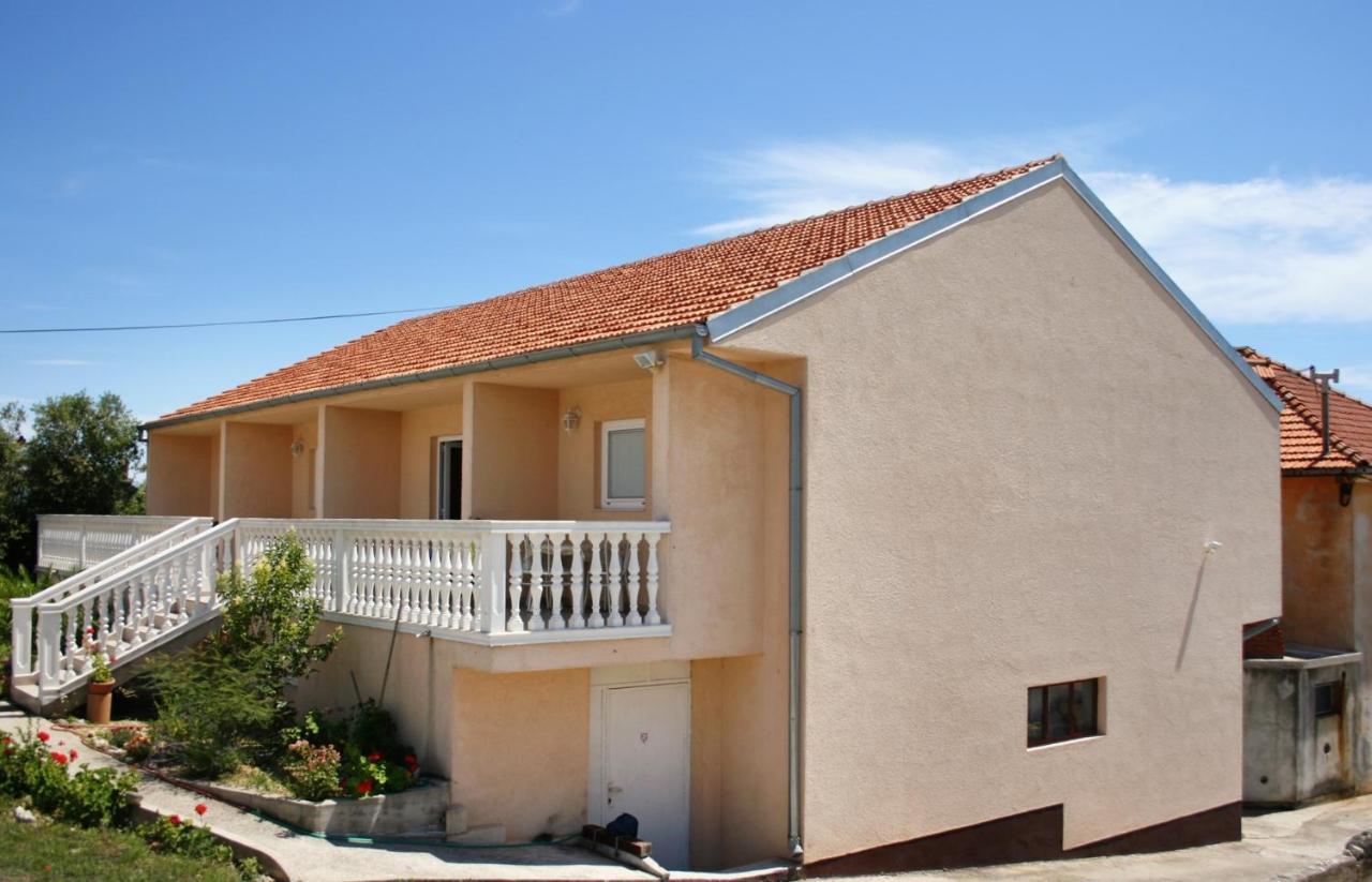 Apartments With A Parking Space Jezera, Murter - 5107 Екстер'єр фото