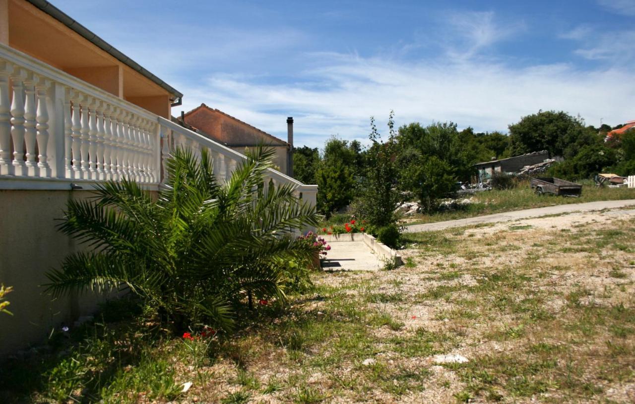 Apartments With A Parking Space Jezera, Murter - 5107 Екстер'єр фото
